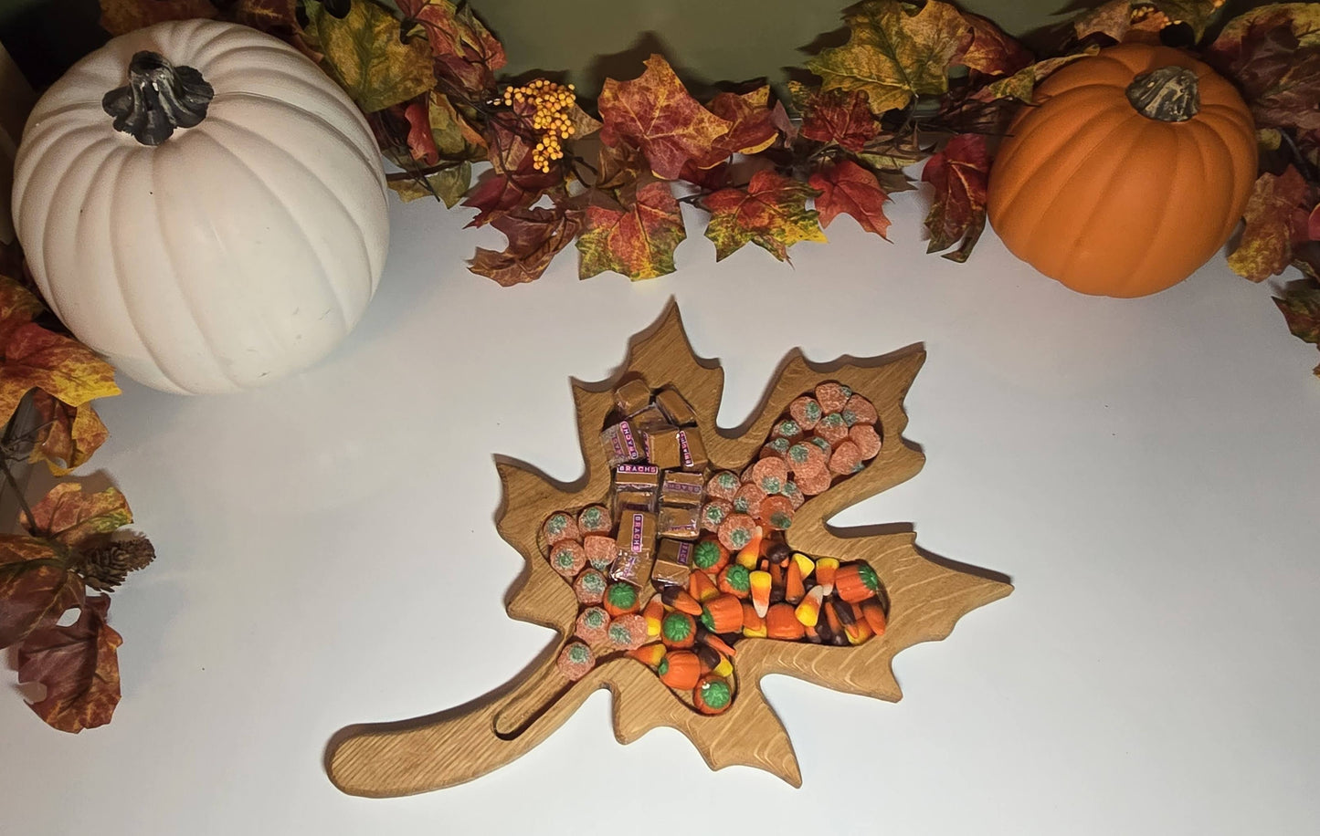 Handcrafted Maple Leaf Charcuterie Board – Solid Walnut or White Oak, 3/4” Thick – Autumn-Inspired Serving Tray for Cheese, Crackers & More